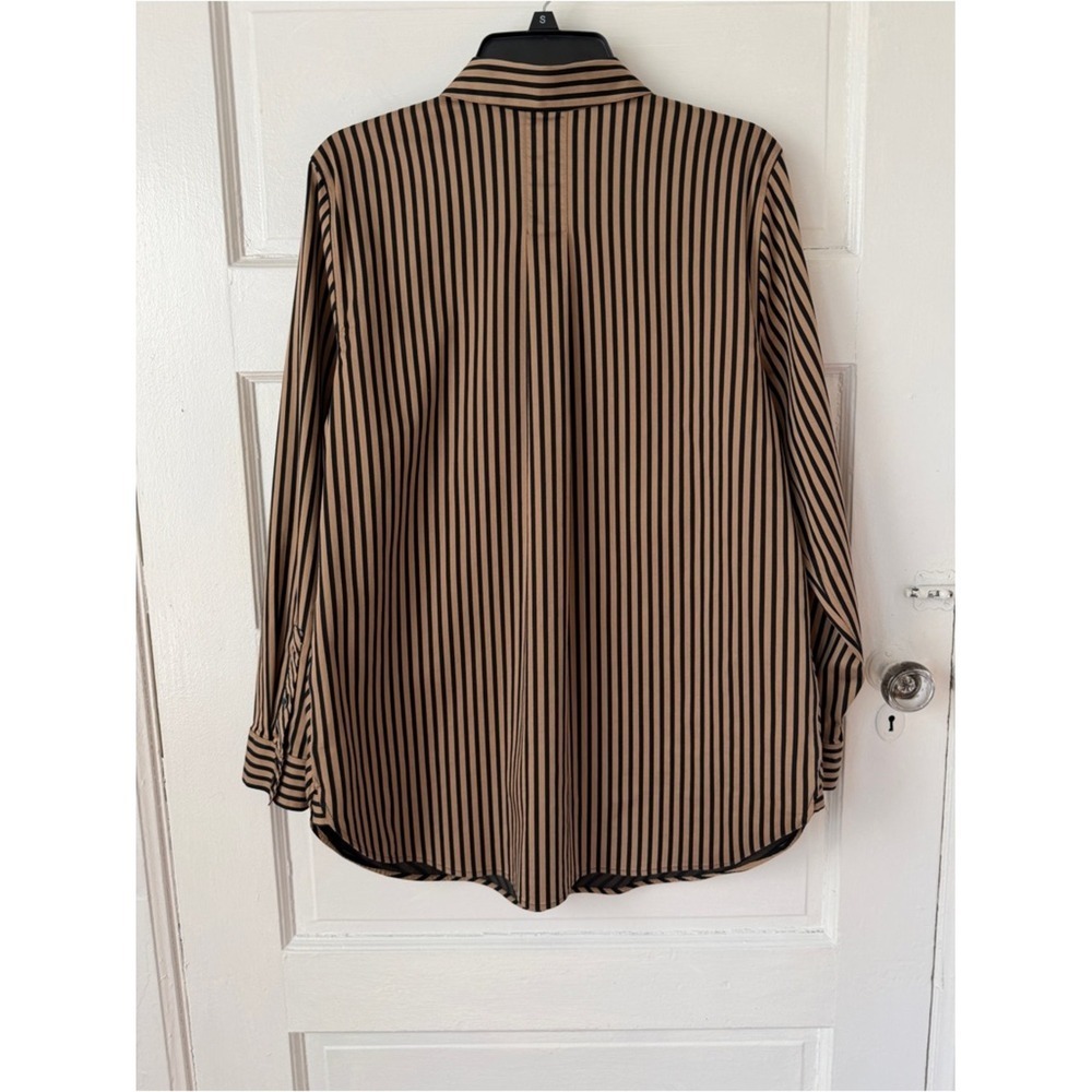 Chico's No Iron Chic Stretch Button Down Shirt Tan Black Diagonal Stripe Office - Picture 14 of 15